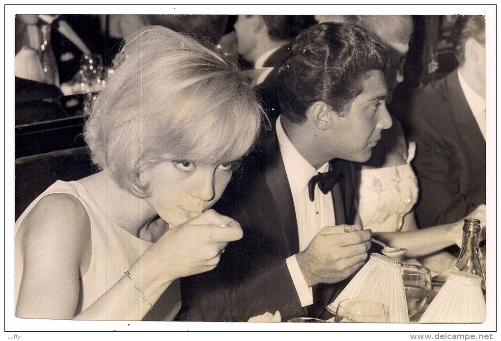 Photo  SYLVIE VARTAN  Et  PAUL ANKA  -  13 Septembre 1963 - Autres & Non Classés