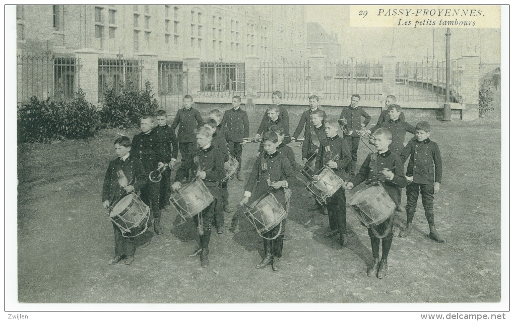 PASSY-FROYENNES LES PETITS TAMBOURS TOURNAI FROYENNES - Tournai