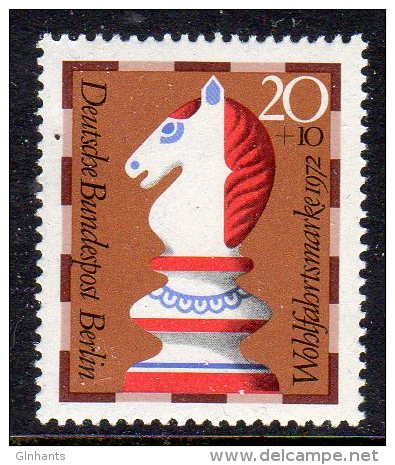 WEST BERLIN - 1972 HUMANITARIAN RELIEF 20pf FINE MNH ** SG B424 - Unused Stamps