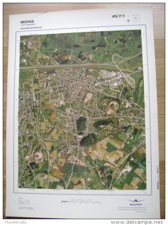 GRAND PHOTO VUE AERIENNE 66 Cm X 48 Cm De 1979  MONS JEMAPPES - Cartes Topographiques