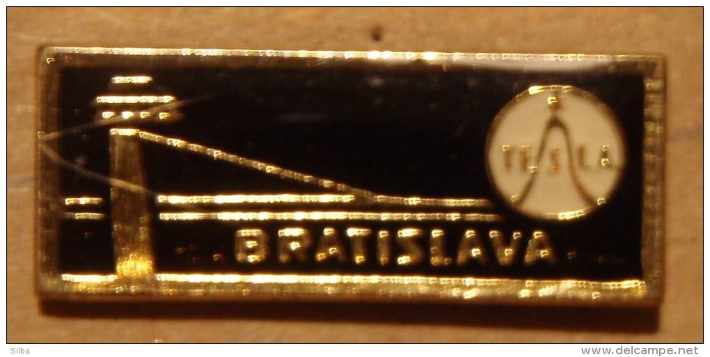 Nikola TESLA Company Czechoslovakia Electronic Industry Bratislava Pin Badge - Trademarks