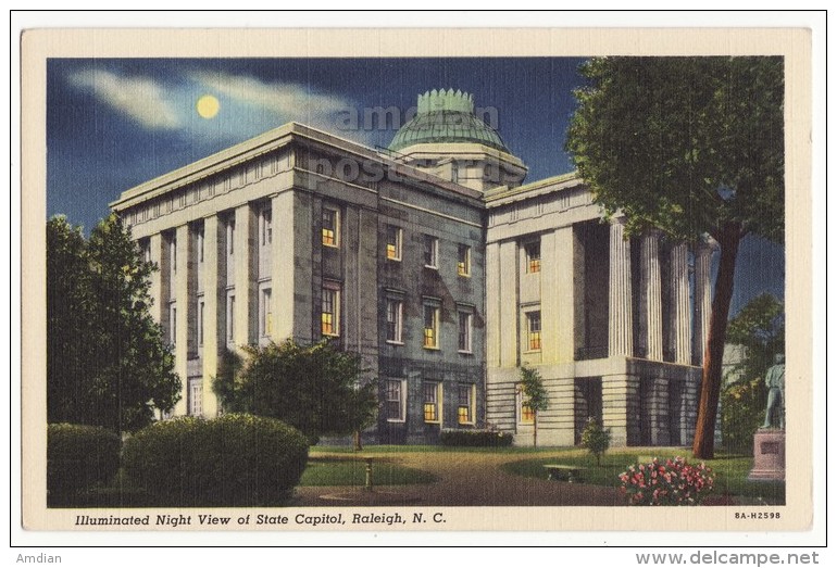 USA - RALEIGH NC - STATE CAPITOL - ILLUMINATED NIGHT VIEW UNDER FULL MOON - C1940s Unused Vintage Postcard [6049] - Raleigh