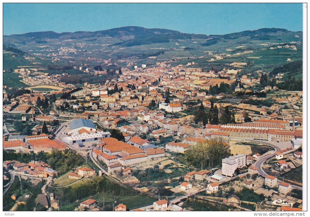 Cours Vue Aeriènne - Cours-la-Ville