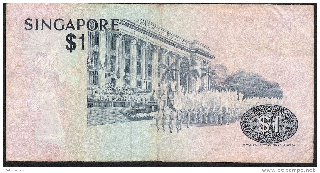 SINGAPORE  P9b  1  DOLLARS  1976 #G/81    VF - Singapour