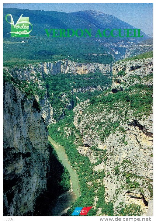Dossier Touristique Sur Le Parc Naturel Des Gorges Du Verdon (vers 1999/2000) - Dépliants Touristiques