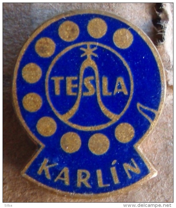 Nikola TESLA Company Czechoslovakia Electronic Industry Karlin Pin Badge - Marche