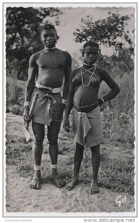 CPSM - A.O.F. (Guinée) - Jeunes Bassari - Guinée