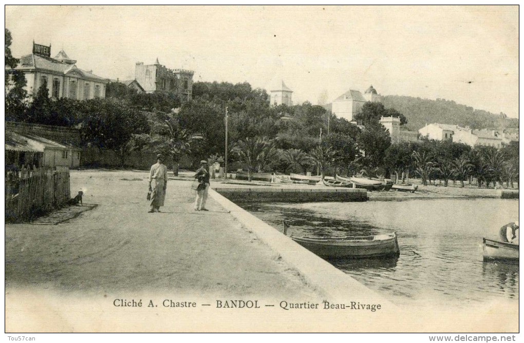 BANDOL - VAR  -  (83)  -  CPA DE 1904 ANIMEE . - Bandol