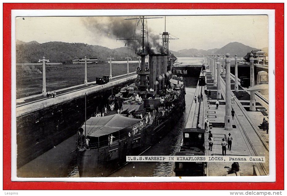 AMERIQUE  - PANAMA -- U S S Warrship In Miraflores - Panama