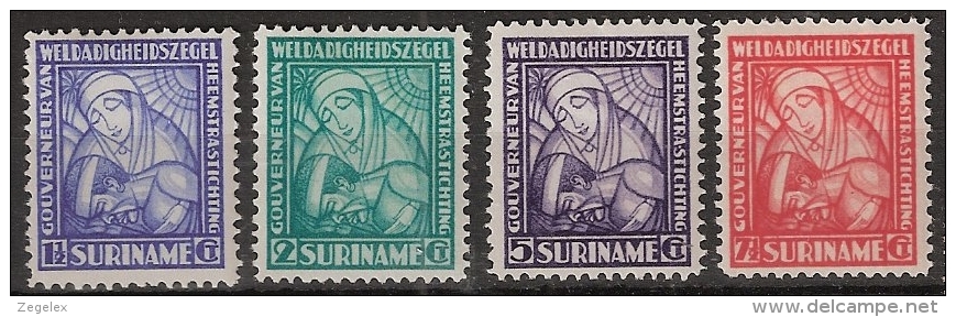 Suriname 1928 Van Heemstra Stichting NVPH 137-140 Ongestempeld/MLH/* - Surinam ... - 1975