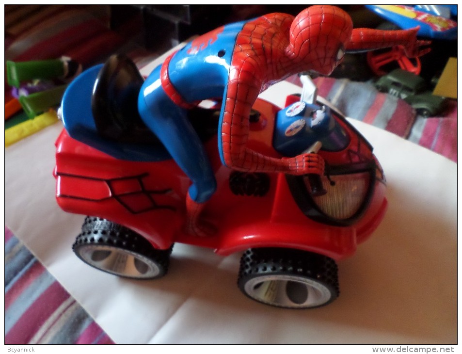 Lot De 2 Grand Quads Spiderman Marvel - Spiderman