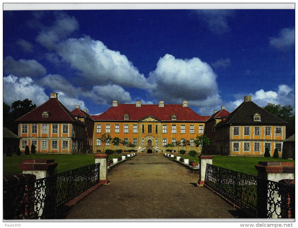 Oranienbaum-Wörlitz - Schloss Oranienbaum - Ehrenhof - Woerlitz