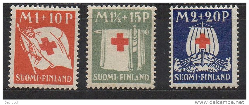 P594.-. FINLAND / FINLANDIA. 1930. SC # : B2 - B4 - MNH- RED CROSS  .-. CV: US $ 11.00 - Dienstzegels