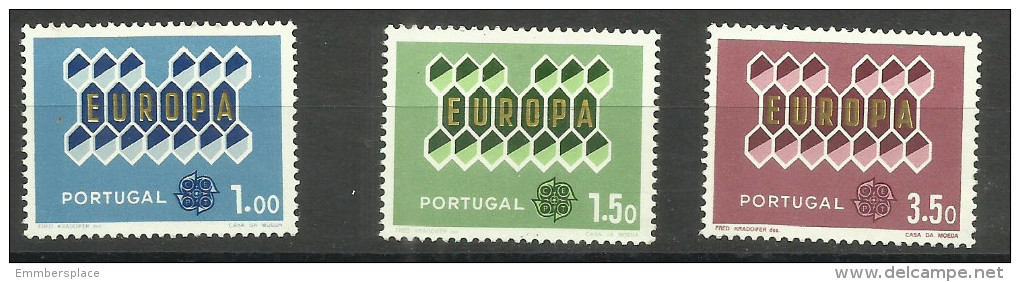 Portugal - 1962 Europa Set Of 3 MLH  *  Sc 895-7 - Unused Stamps