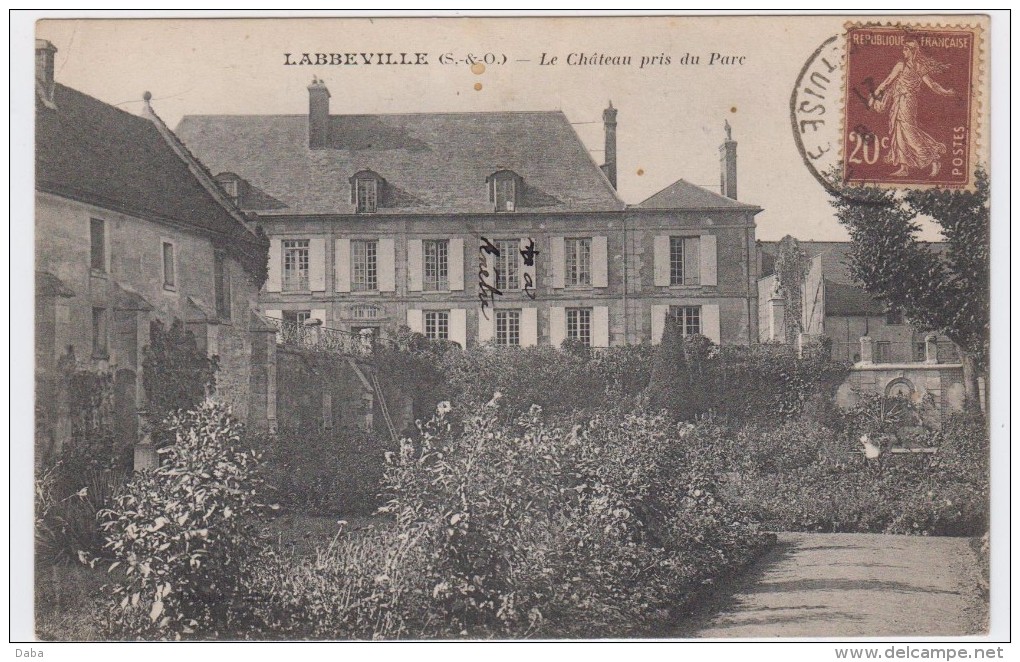 Labbeville. Le Château Pris Du Parc. - Autres & Non Classés