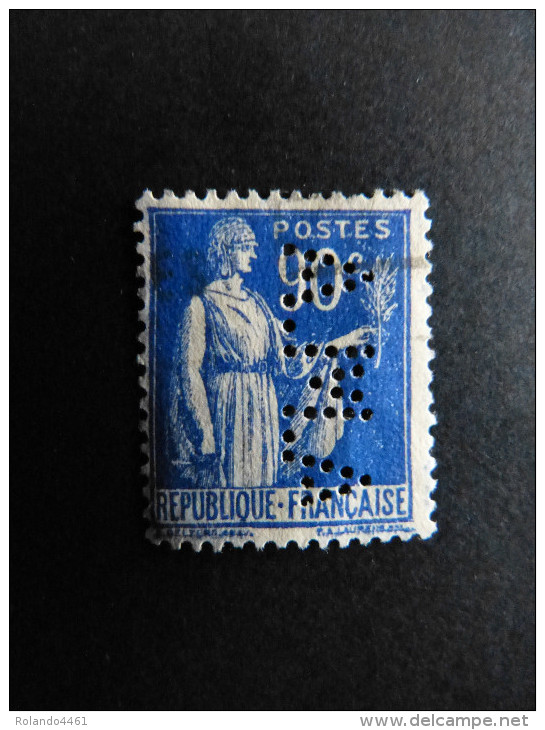 FRANCE N° 365 A.M.A 143 Indice 2 Type Paix Perforé Perforés Perfins Perfin Tres Bien - Autres & Non Classés