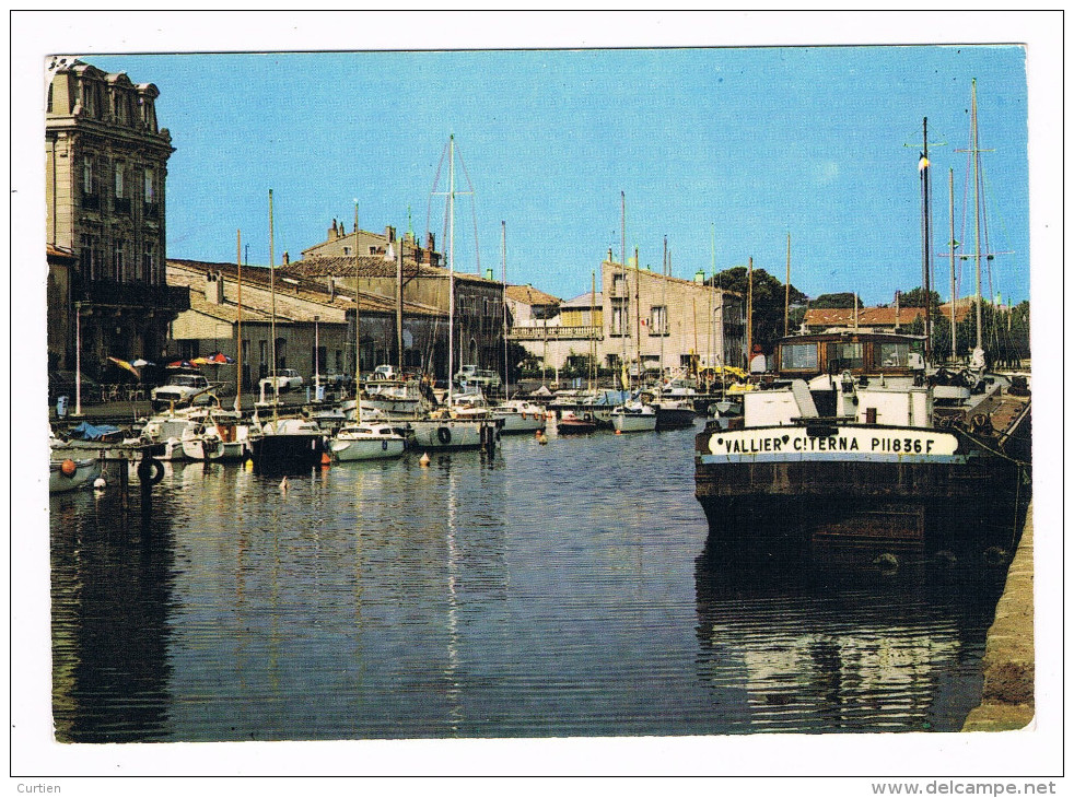 MARSEILLAN  VILLAGE  34  Herault . Le Port Avec Bateau " Vallier " A Reconaitre 1974 - Sonstige & Ohne Zuordnung