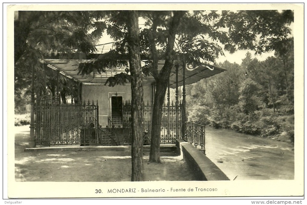 Mondariz - Balneario - Fuente De Troncoso - Pontevedra