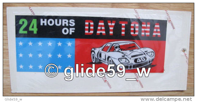 Autocollant 24 HOURS OF DAYTONA (Plastic Screen - Italy) (an. 70) - Stickers