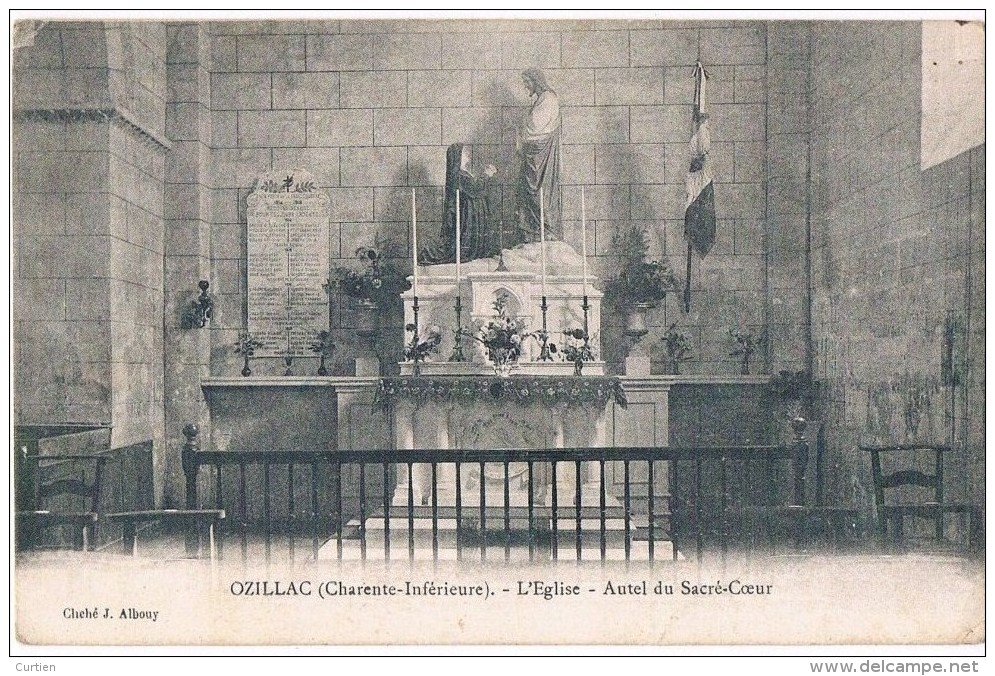 OZILLAC . 17 . Interieur De L'église " Autel " - Autres & Non Classés