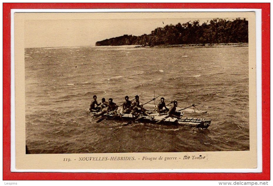 OCEANIE --  NOUVELLES HEBRIDES -- Pirogue De Guerre Ilot Toman - Vanuatu