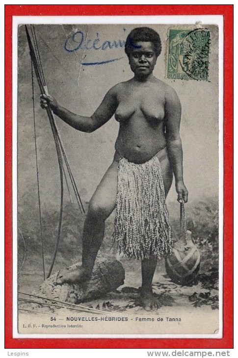 OCEANIE --  NOUVELLES HEBRIDES --  Femme De Tanna - Vanuatu