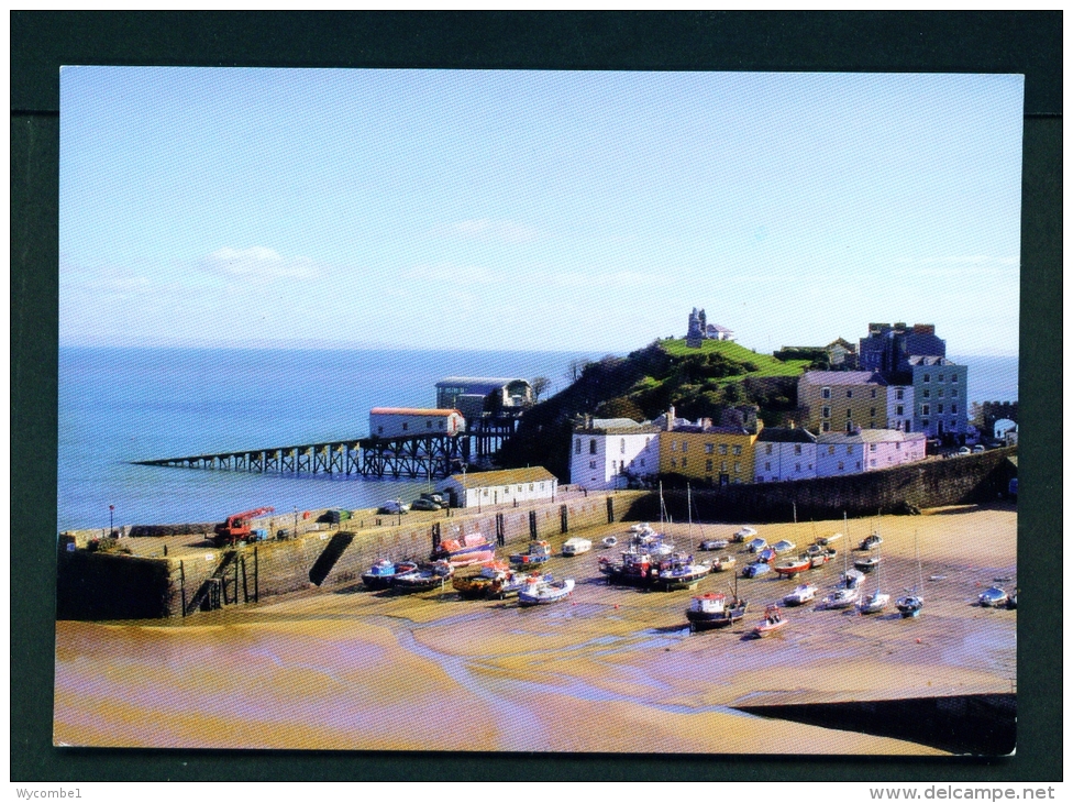 WALES  -  Tenby  The Harbour  Used Postcard - Pembrokeshire