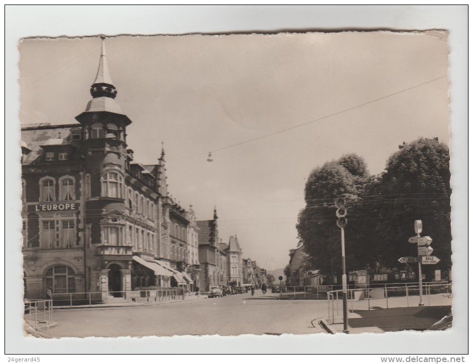 CPSM SAINT LOUIS (Haut Rhin) - Centre De La Ville - Saint Louis