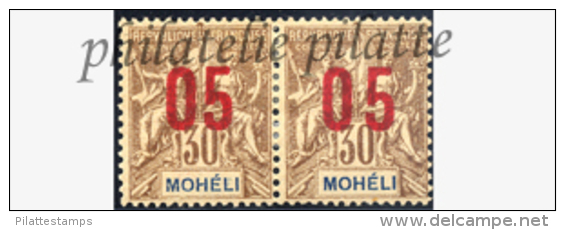 -Mohéli 19A* Variété Chiffres Espacés Tenant à Normal - Unused Stamps