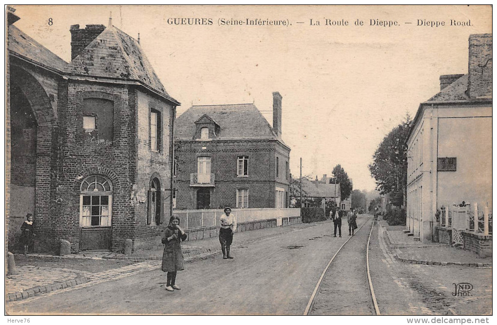 GUEURES - La Route De Dieppe - Autres & Non Classés