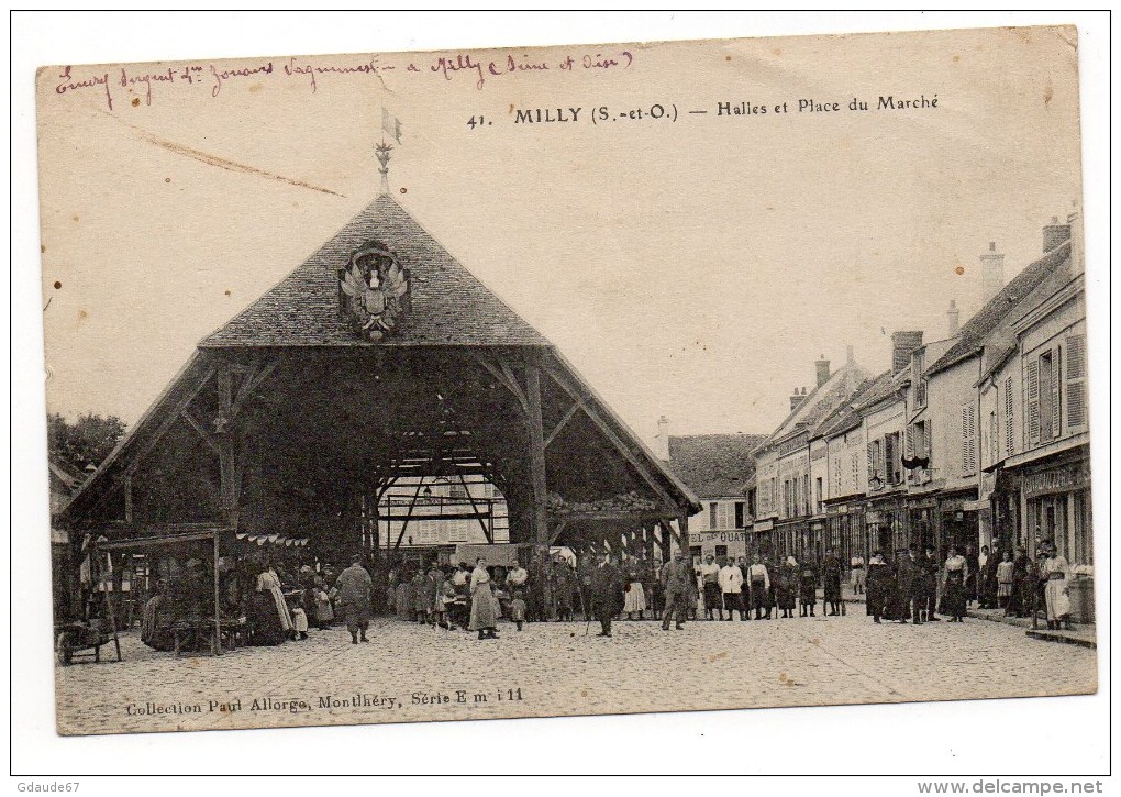 MILLY (91) - HALLES ET PLACE DU MARCHE - Milly La Foret