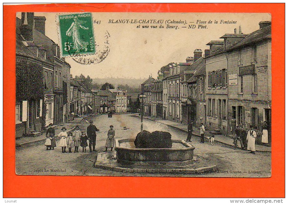 14 BLANGY Le CHATEAU : Place De La Fontaine Et Une Vue Du Bourg - Autres & Non Classés