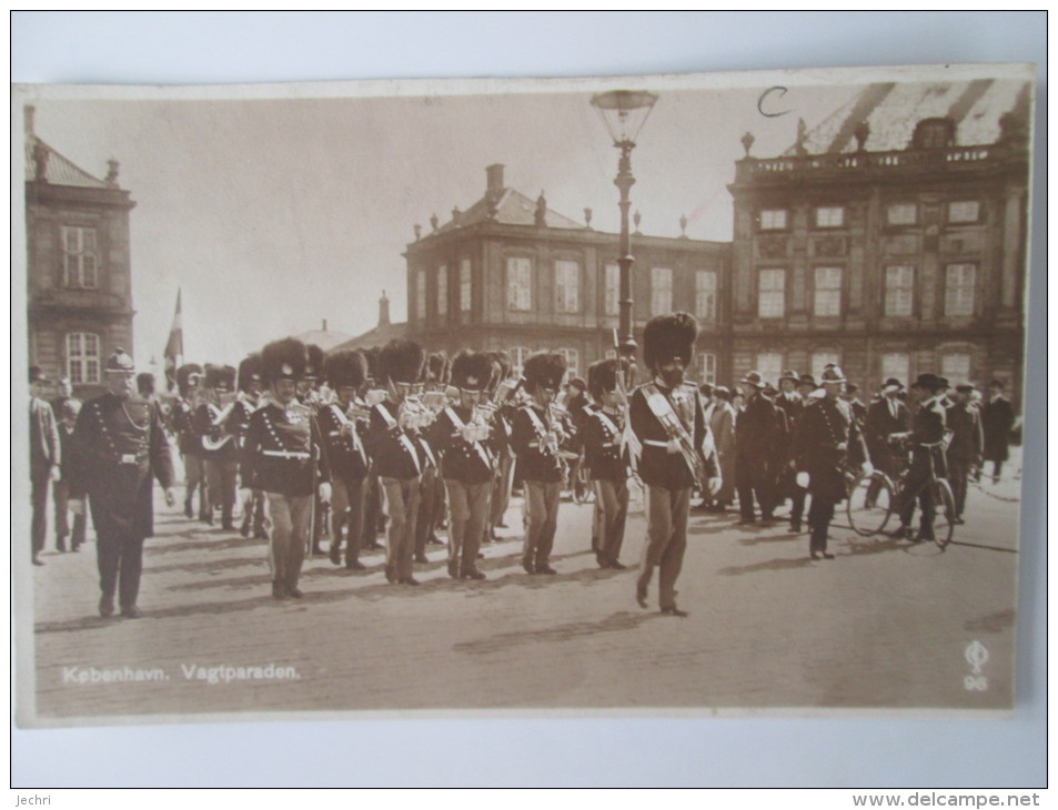 KOBENHAVN VAGTPARADEN . CARTE PHOTO - Dänemark