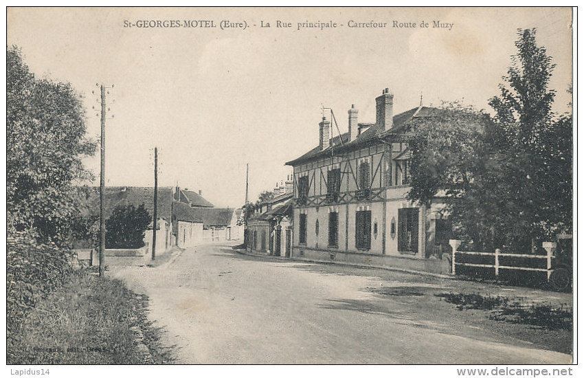 Y Y 784 / C P A - ST GEORGES-MOTEL  (27) LA RUE PRINCIPALE CARREFOUR ROUTE DE MUZY - Saint-Georges-Motel