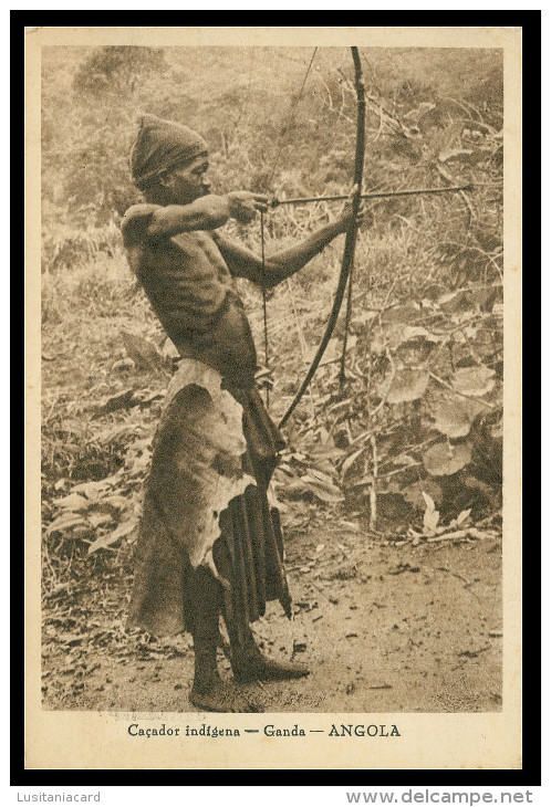 GANDA -CAÇA - Caçador Indigena ( Ed. Da Livraria Magalhães)  Carte Postale - Angola