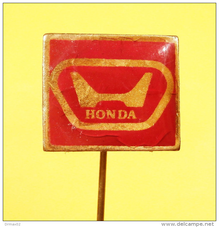 HONDA - Old Pin Badge Of AUTO MOTO YUGOSLAVIA - Honda