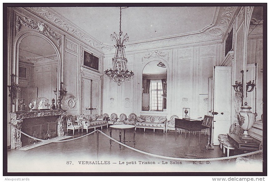 VERSAILLES - Le Petit Trianon - Le Salon. E.L.D. Nr. 87 (Unused Postcard - Non Voyagée) - Museum