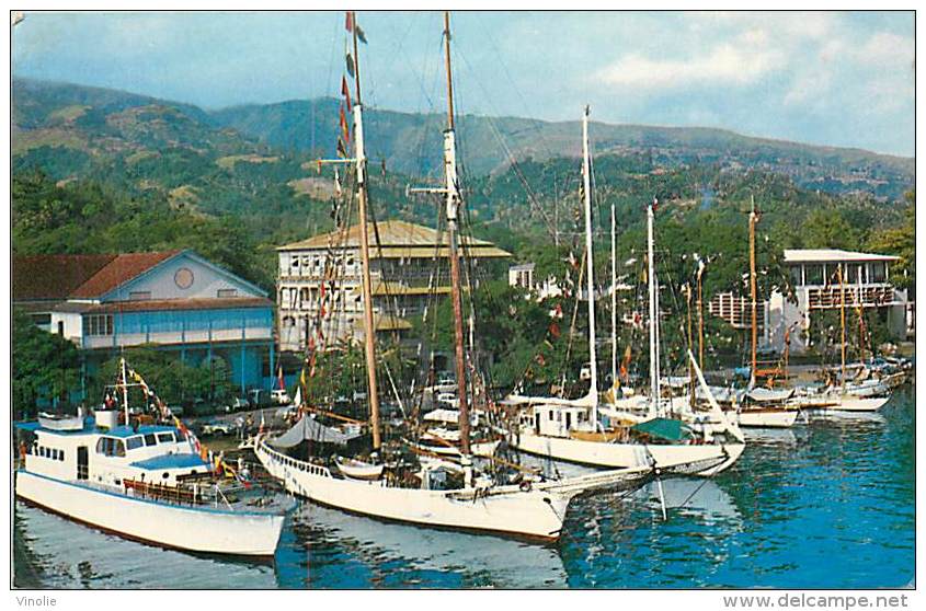 A16-3161 :  PORT DE PAPEETE - Polynésie Française