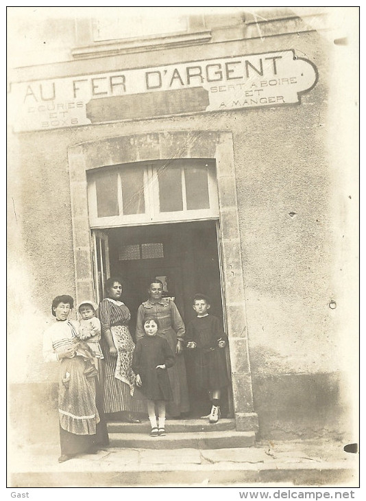 44  SAVENAY    CPA  PHOTO   AU  FER    D  ARGENT    SERT A BOIRE  ET  A  MANGER - Savenay