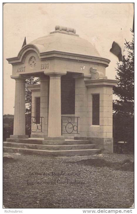 PHOTO DE MONUMENT AUX MORT DE SAINTE MARIE SUR SEMOIS - Autres & Non Classés