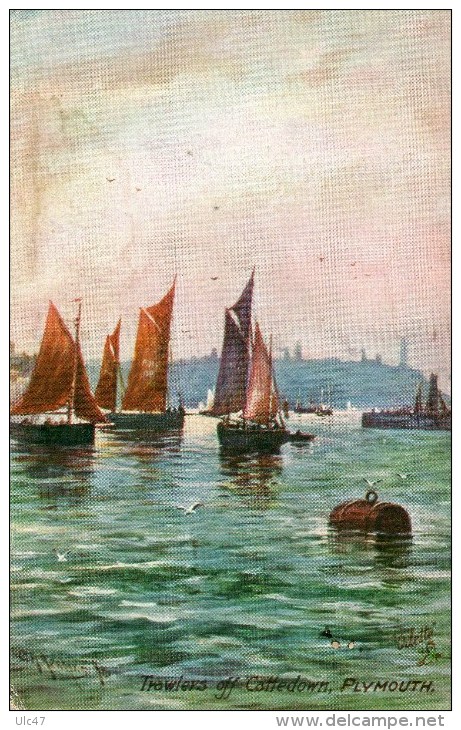 - PLYMOUTH. - Trawlers Off Cottedown - Scan Verso - - Plymouth
