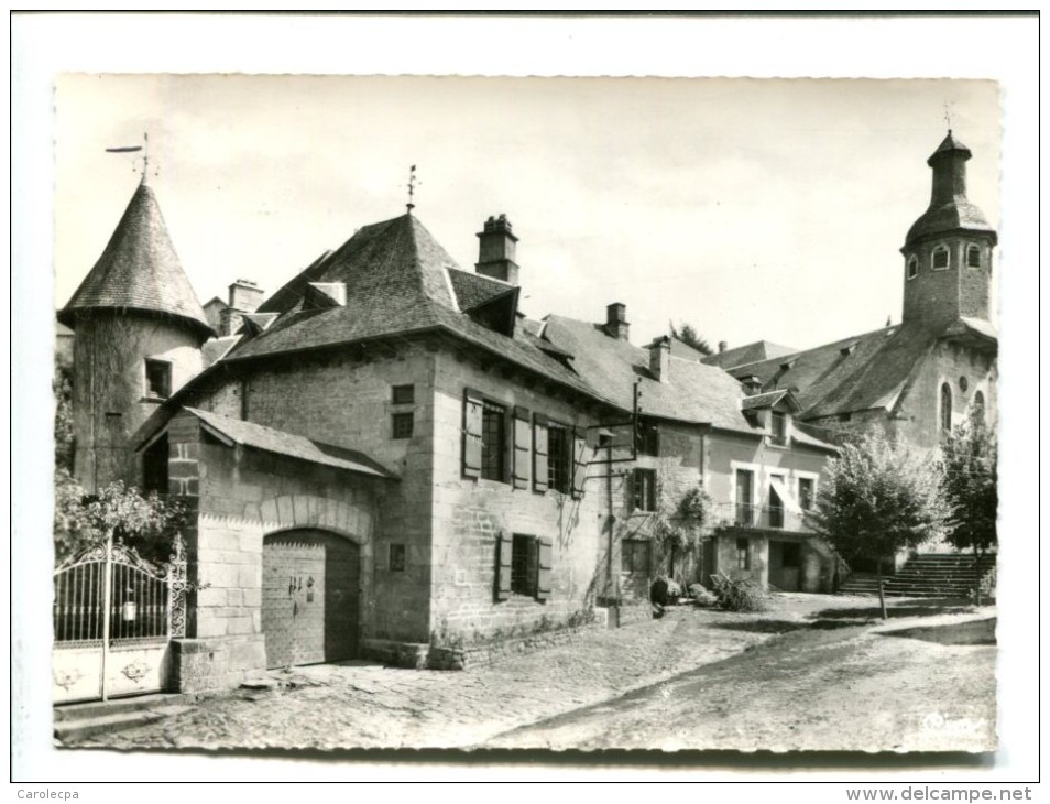 CP   TREIGNAC (19) L HOSPICE VUE AERIENNE - Treignac