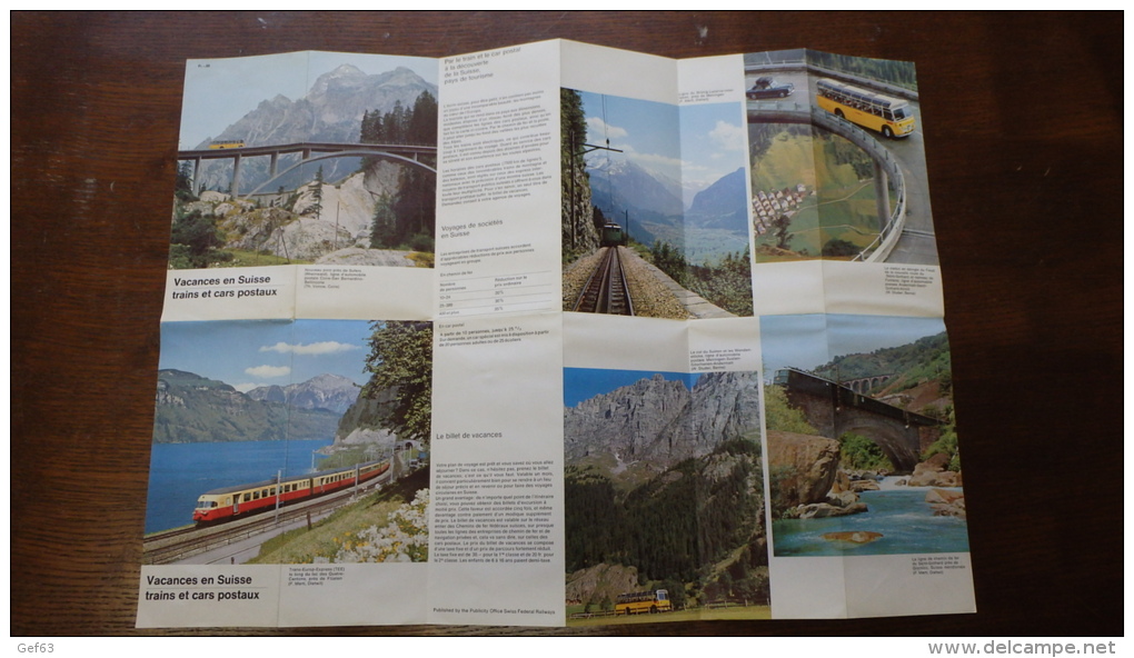 Vacances En Suisse - Trains Et Cars Postaux - Cartes Géographiques