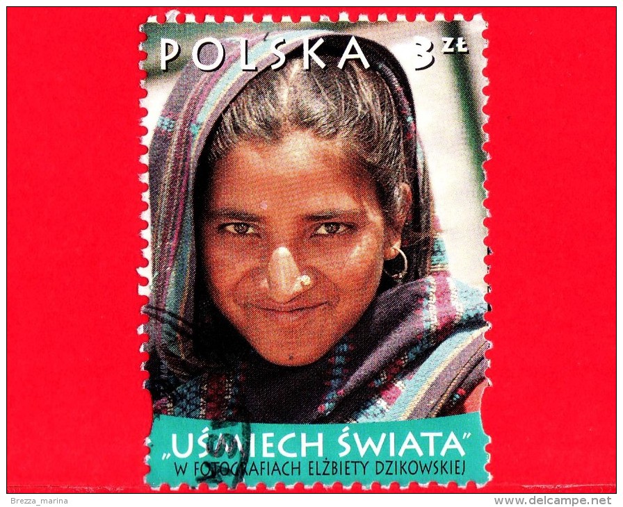 POLONIA - POLSKA - Usato - 2011 - Sorrisi Del Mondo - Smiles Of The World - Foto Di Elzbiety Dzikowskiej - 3 - Used Stamps