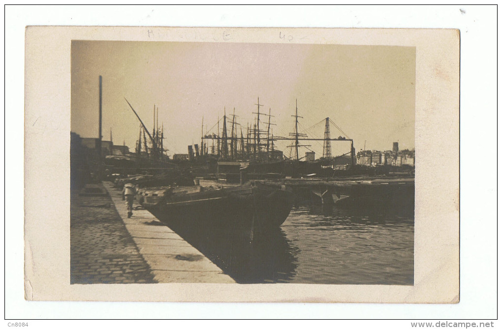 MARSEILLE - 13 - CARTE PHOTO LE PORT - EN ARRIERE VUE PONT TRANSBORDEUR - NOMBREUX NAVIRES - Vieux Port, Saint Victor, Le Panier