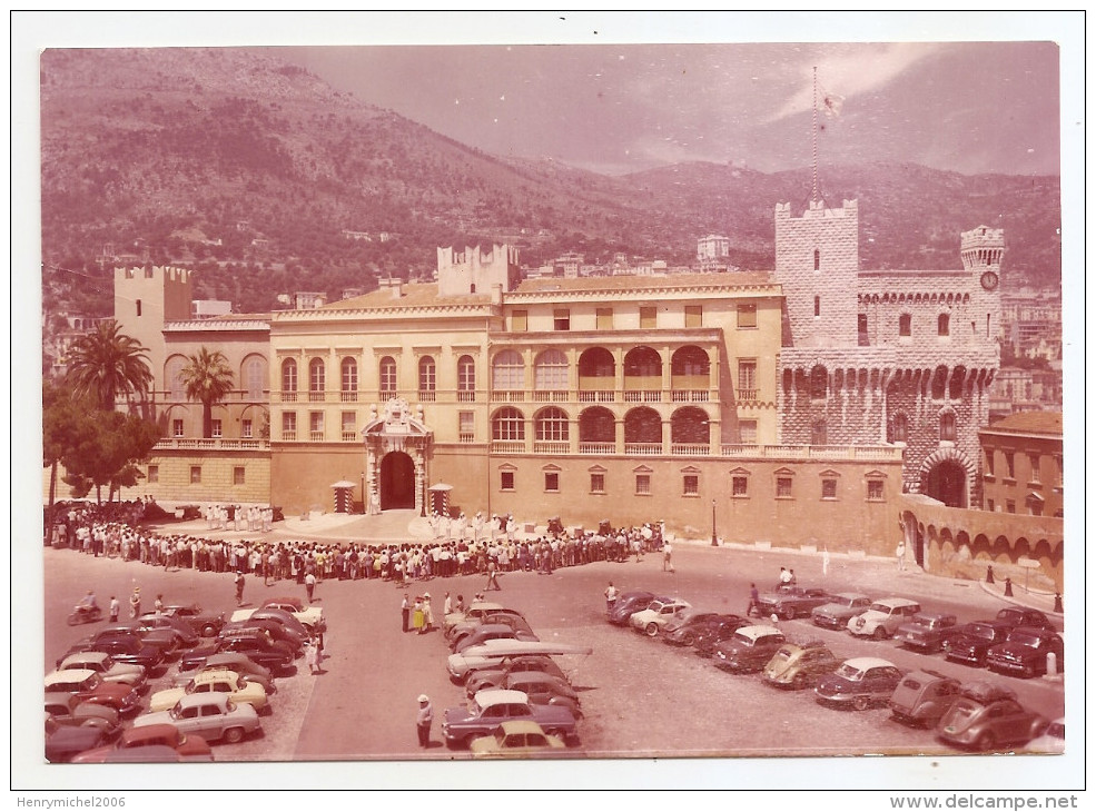 Monaco Palais Princier La Relève De La Garde Parking Autos + Cachet Au Dos Du Palais - Fürstenpalast