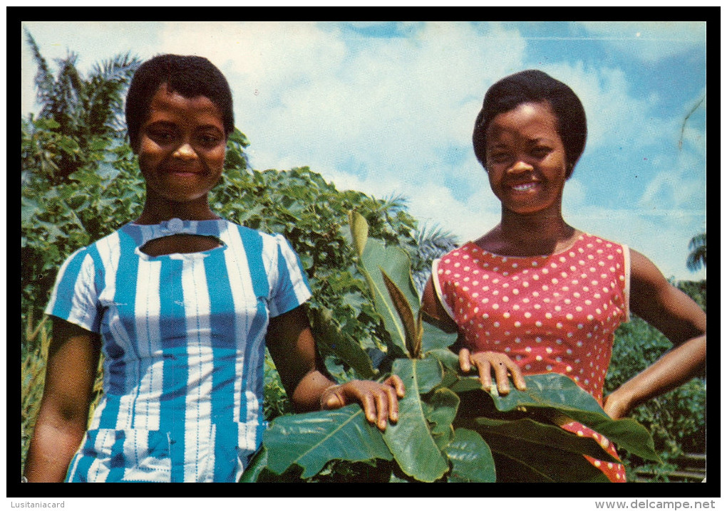 SÃO TOMÉ E PRÍNCIPE- COSTUMES - Raparigas Da Ilha De S.Tomé E Principe (Ed. A. Geral De Ultramar) Carte Postale - São Tomé Und Príncipe