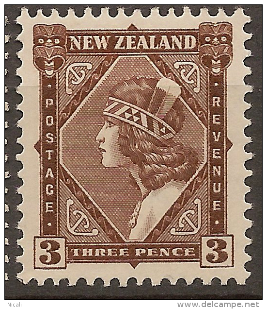 NZ 1935 3d Maori Woman Single Wmk SG 561 HM #RW63 - Usati