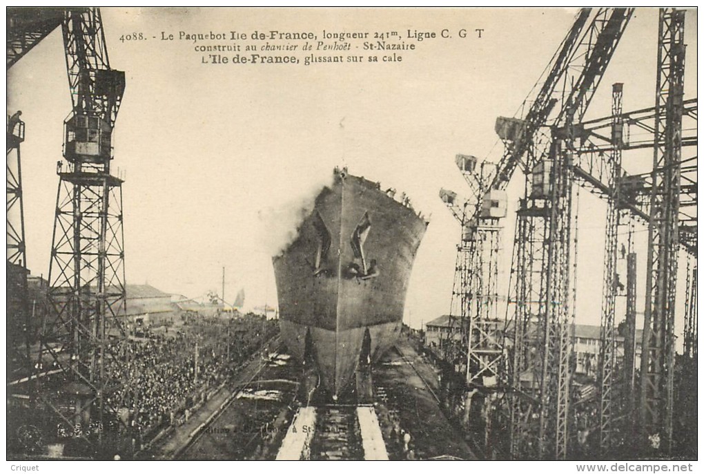 44 St Nazaire, série de 10 cartes à suivre du Lancement du Paquebot Ile de France, éd Joubier 4083 à 4092