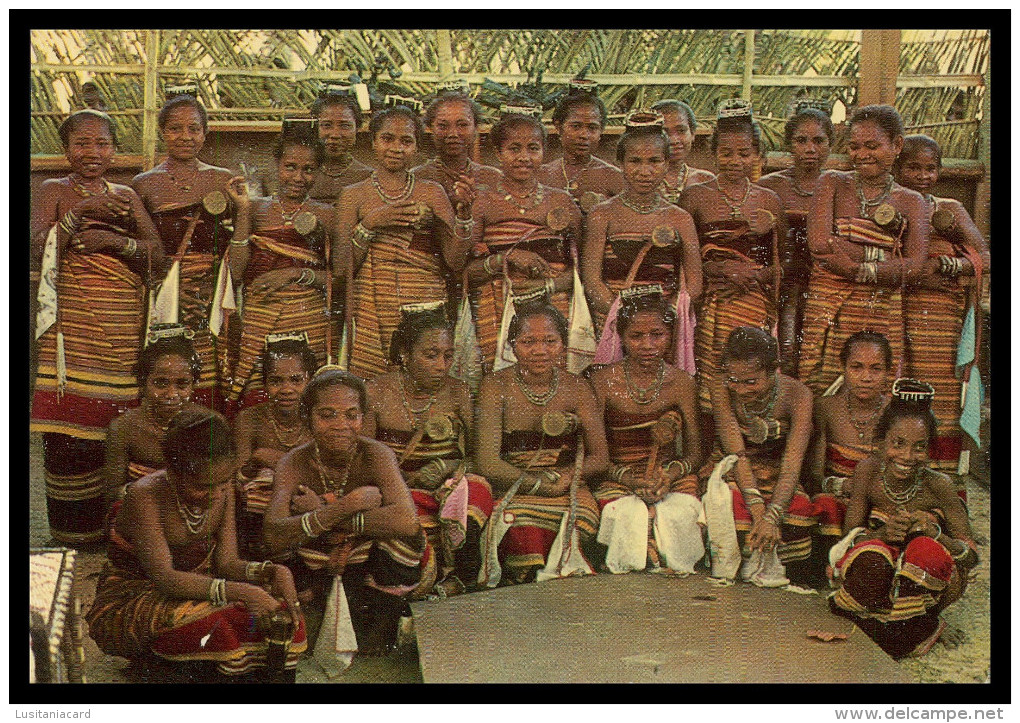ASIA - TIMOR - Raparigas De Viqueque ( Ed. C. T. I. De Timor) Carte Postale - Timor Oriental